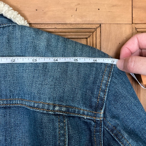 GAP Denim Sherpa Jacket - Picture 4 of 6